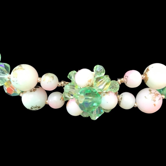 Vintage 50s 60s Green White Rhinestone Beaded Necklace & Earring Set - Picture 6 of 9